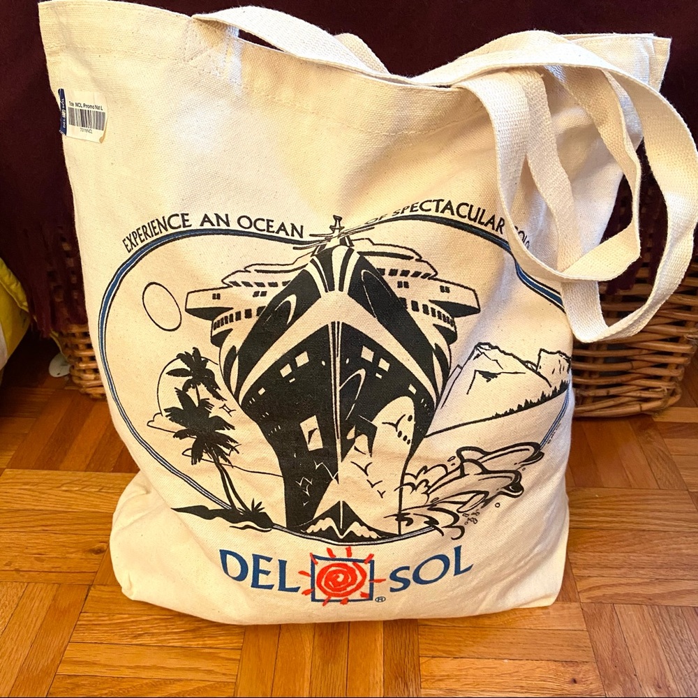 NEW Del Sol Tote